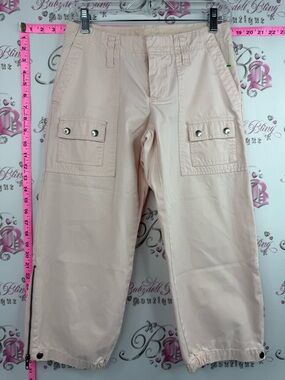 GAP Cargo Crop Pants in Light pink Beige, zipper bottoms with pockets, baggy
